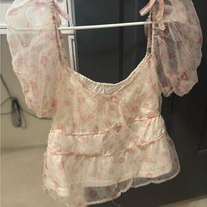 🎀 Elegant Floral Puff Sleeve Blouse 🎀